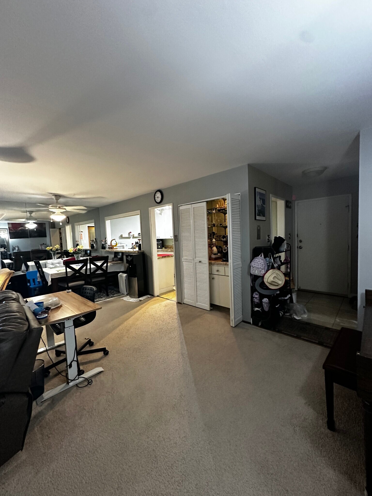 Building Photo - 932 Peninsula Ave