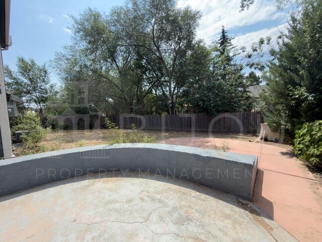 Building Photo - 963 Bayfield Way