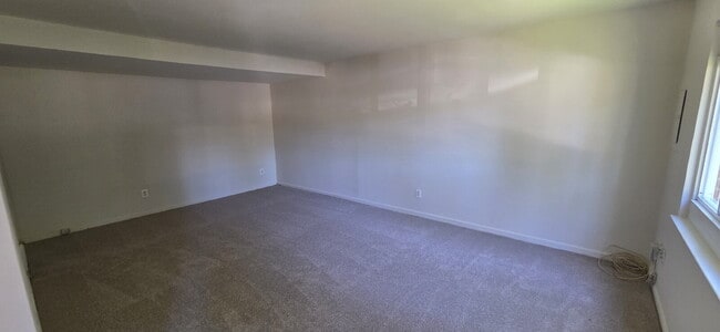 Building Photo - Beautiful 3BR Home in Lorton