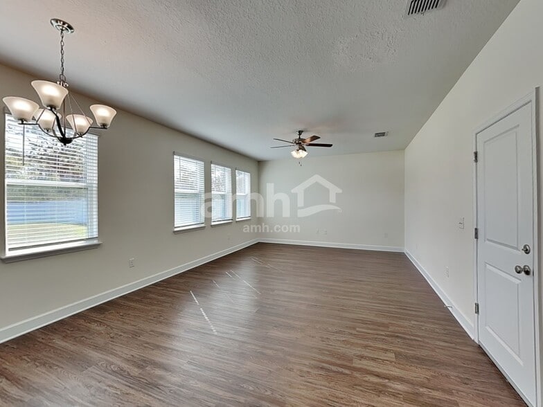 Building Photo - 4459 Reisswood Loop