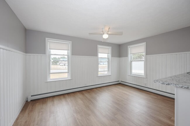 Building Photo - 2 Gamache Rd