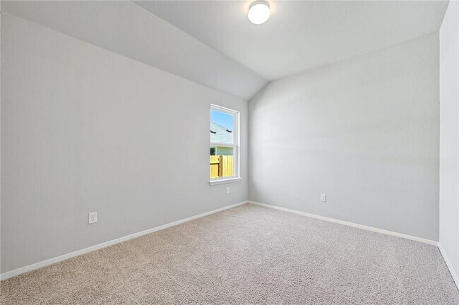 Building Photo - 224 Rollingwood Dr