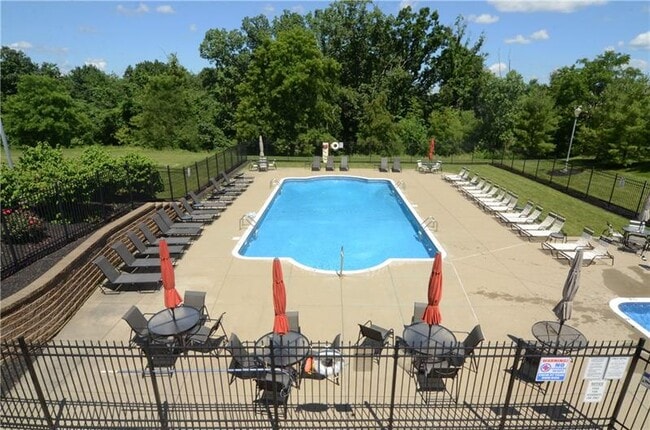 Building Photo - 8025 Jordan Ct