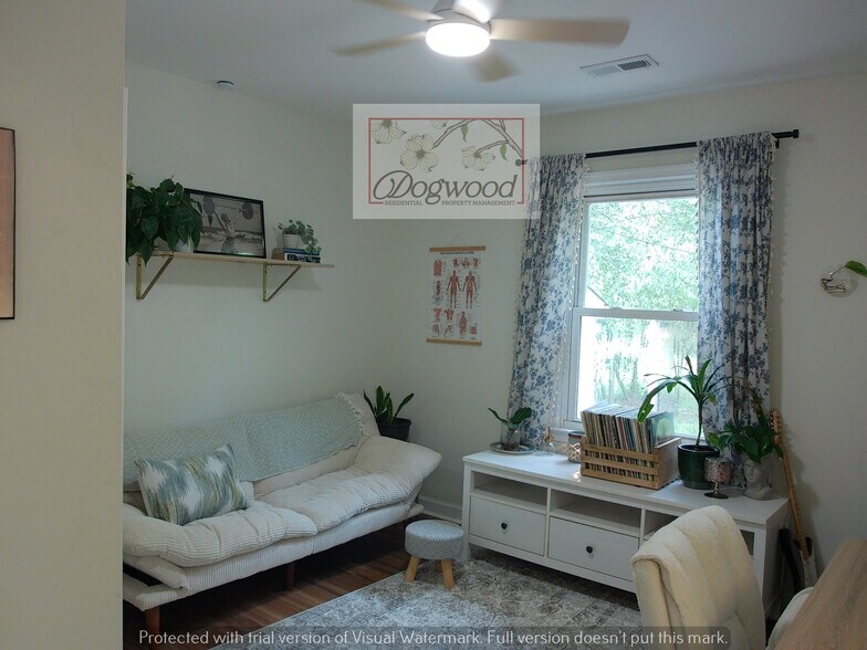 Building Photo - 3284 Chickahominy Rd