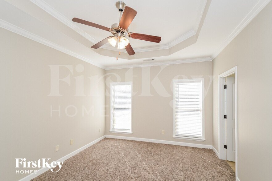 Building Photo - 7706 Authur Dr