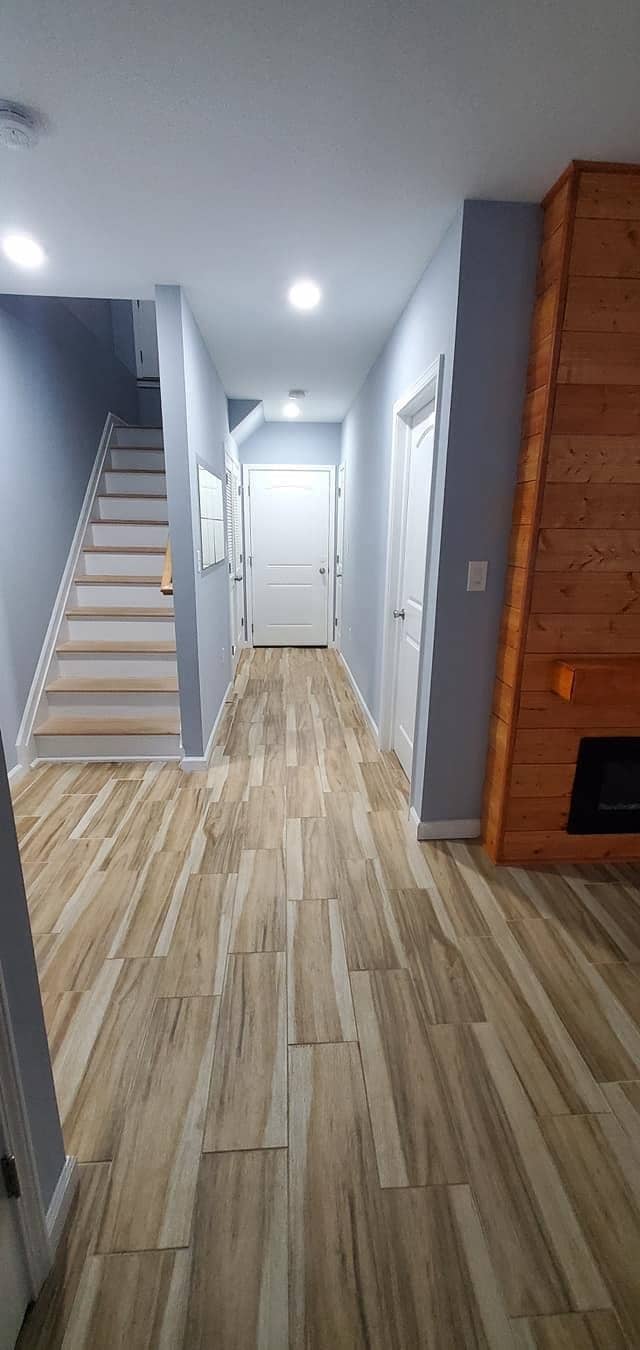 Building Photo - 220 WILLIAM St