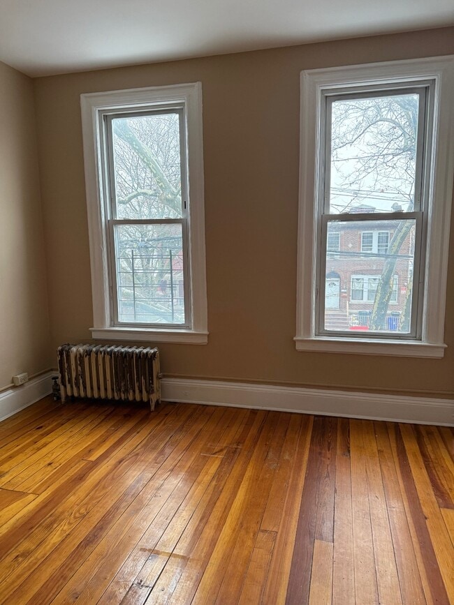 Building Photo - 1125-1160 60th St