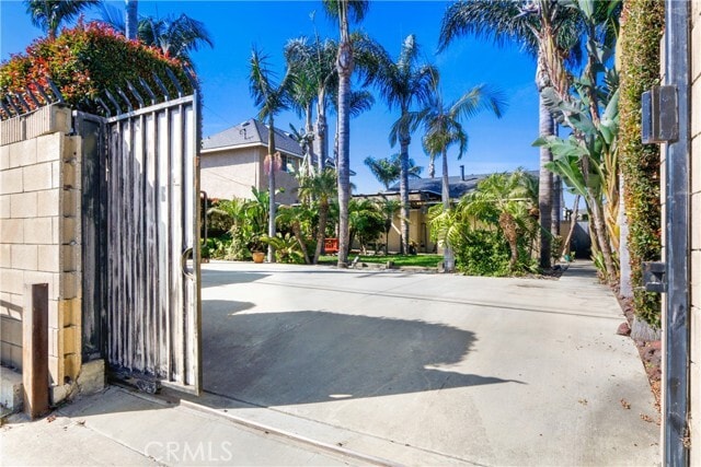 Building Photo - 4512 E Rosada St