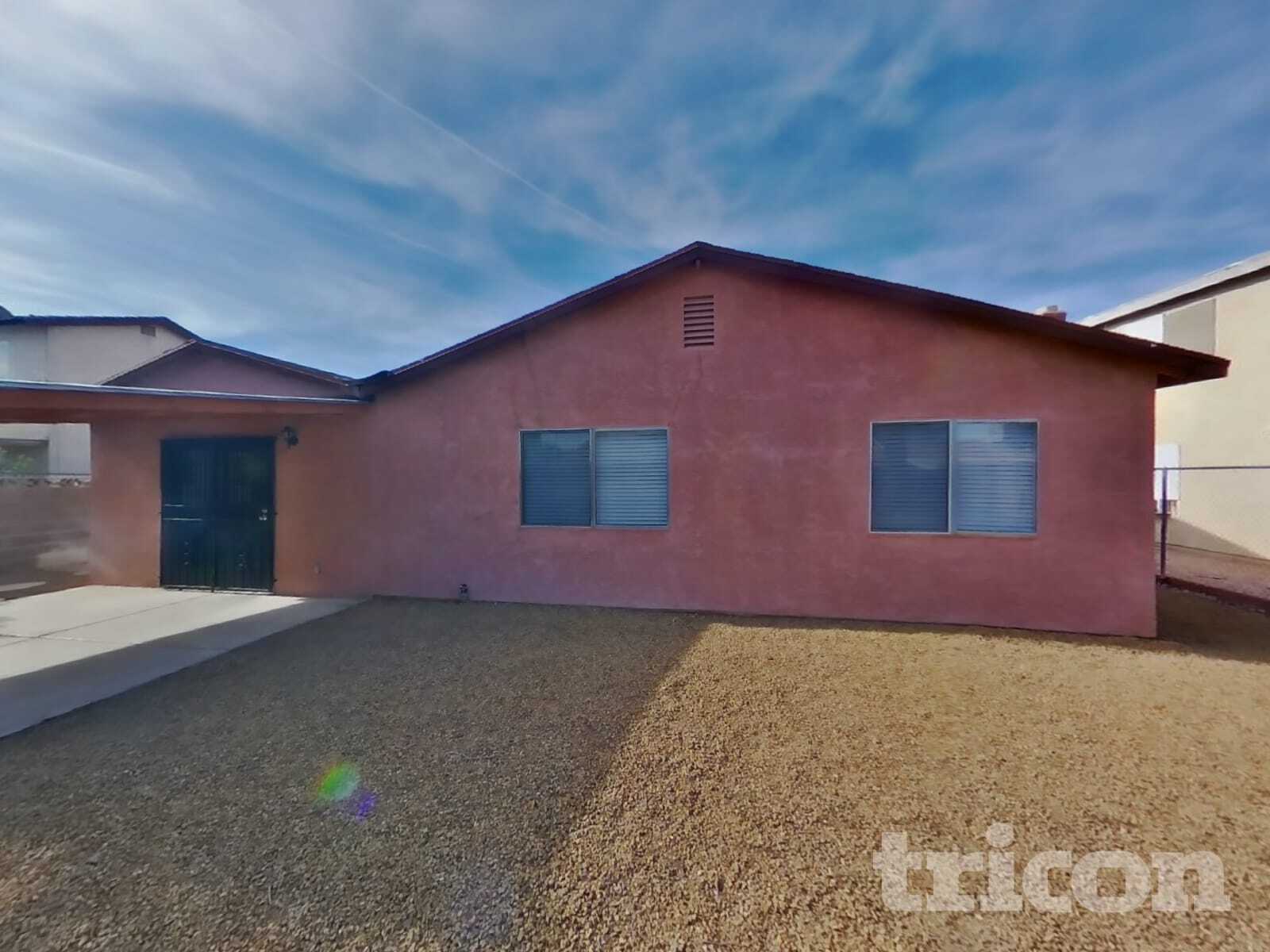 Building Photo - 4078 Deerfield Ave