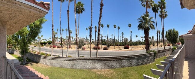 Building Photo - 505 S Farrell Dr