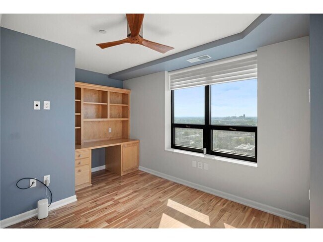 Building Photo - 500 E Grant St