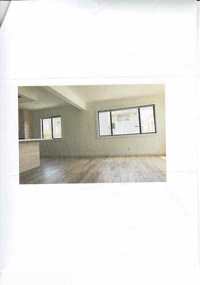 Building Photo - 311 20th Pl