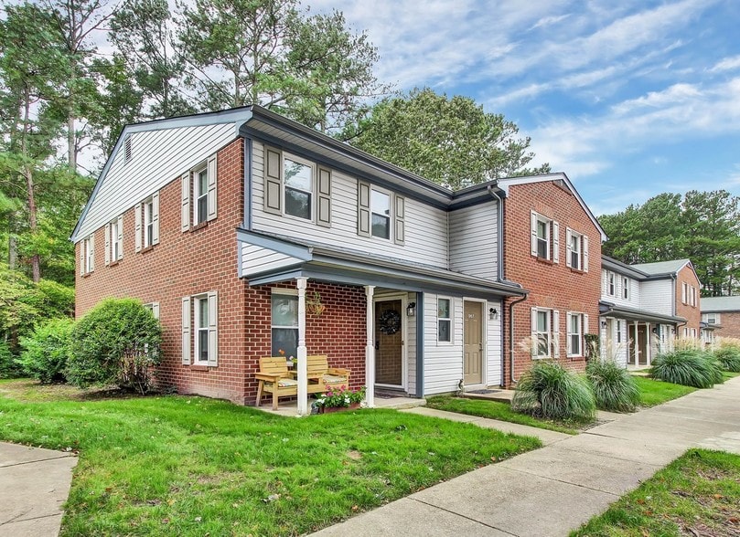 Kings Grant Landing 1000 Sir Timothy Dr Virginia Beach VA 23452