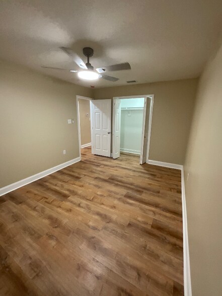 Building Photo - 2135 Delaware Ave