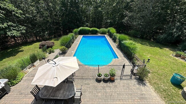 Building Photo - 18 Mountain Laurel Ln