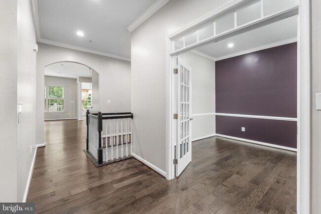 Building Photo - 7570 Arundel Woods Dr