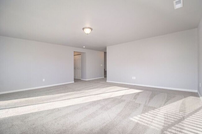 Building Photo - 10227 Pennridge Dr