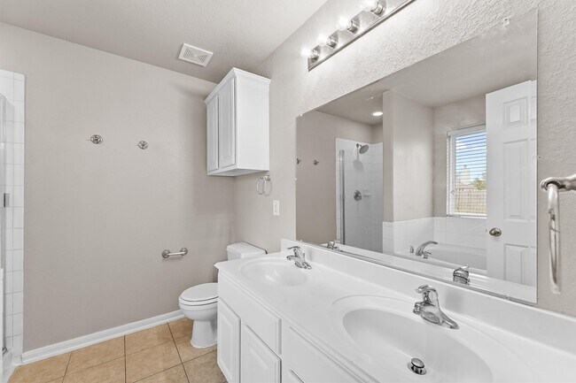 Building Photo - 21615 Mt Elbrus Way