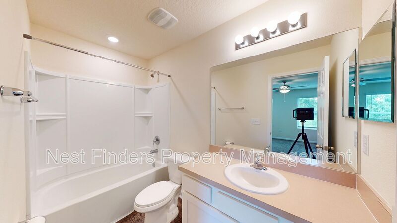 Building Photo - 93 Scotch Pebble Dr