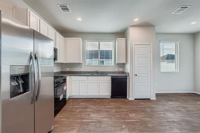 Building Photo - 3079 Winding Creek Rd