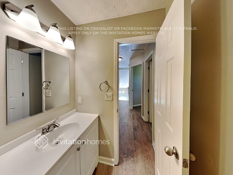 Building Photo - 4503 High Grove Ct NW