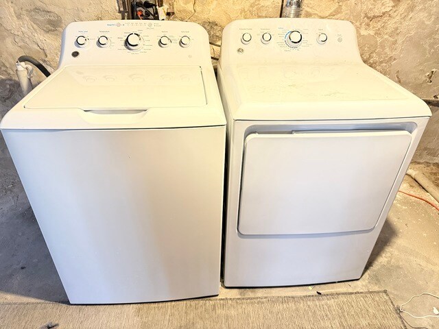 Building Photo - 1945 W Thomas St