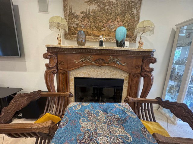 Building Photo - 5092 Chimineas Ave