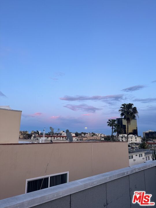 Building Photo - 11735 Dorothy St