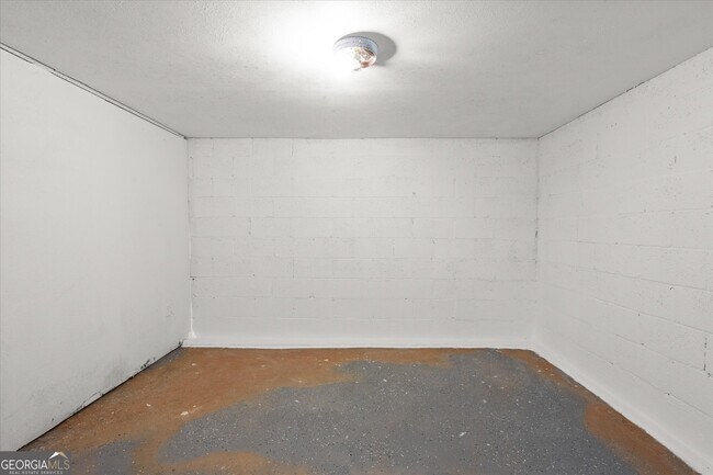 Building Photo - 630 Atlantic Ave