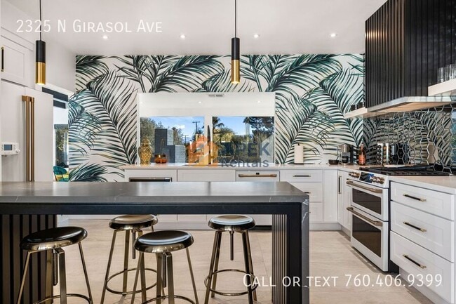 Building Photo - 2325 N Girasol Ave