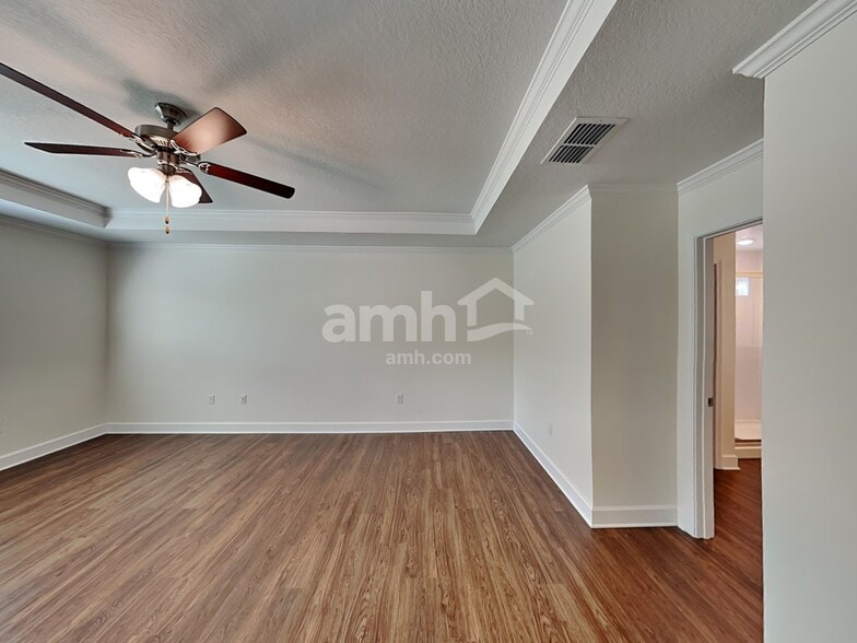 Building Photo - 4423 Reisswood Loop