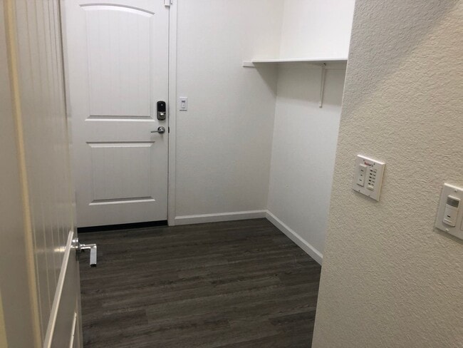 Building Photo - Brand New Beautiful Home in Merced.