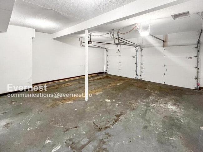 Building Photo - 16604 W 145th Terrace