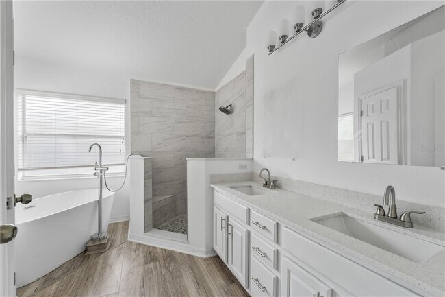 Building Photo - 3193 Verbena Ct