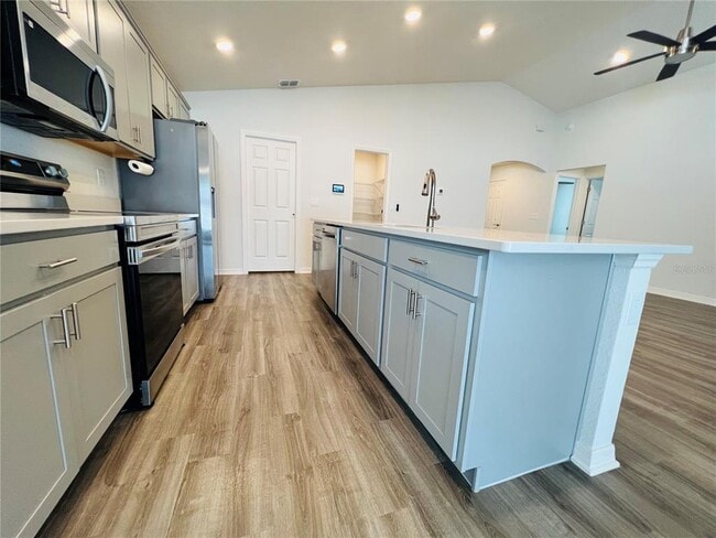 Building Photo - 1824 Brisbane Pl