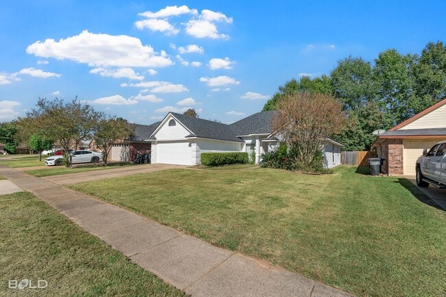 Building Photo - 6007 Cardinal Ln