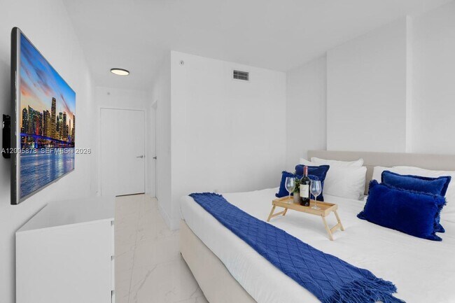 Building Photo - 6620 Indian Creek Dr