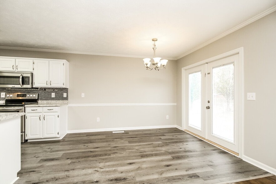 Building Photo - 937 Pebble Beach Cir