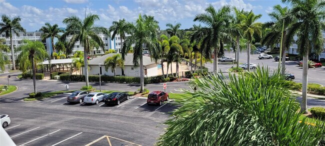 Building Photo - 4070 Exeter