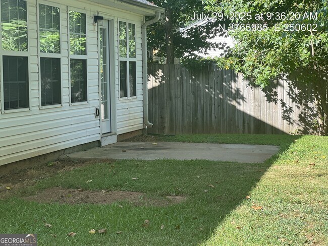 Building Photo - 413 Shenandoah Ct