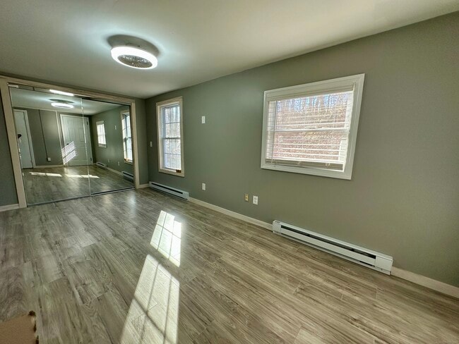 Building Photo - 248 Killingworth Turnpike