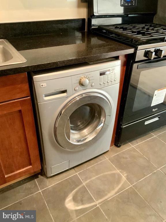 Building Photo - 3109 Naylor Rd SE