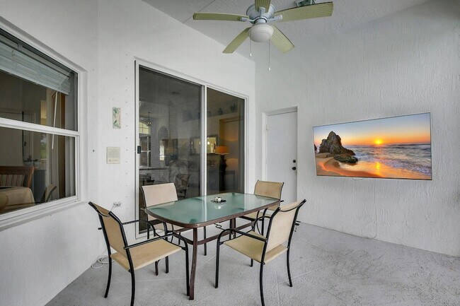 Building Photo - 11723 Water Bend Ct