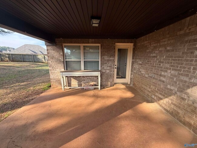 Building Photo - 824 Bell Factory Rd