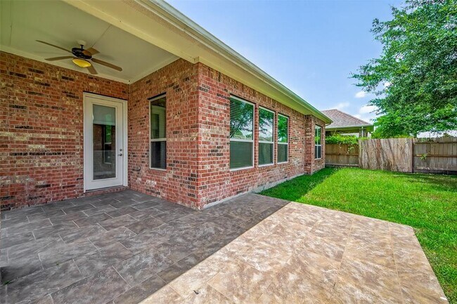 Building Photo - 4435 Calvet Forest Dr
