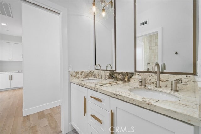 Building Photo - 55 Via Sonrisa