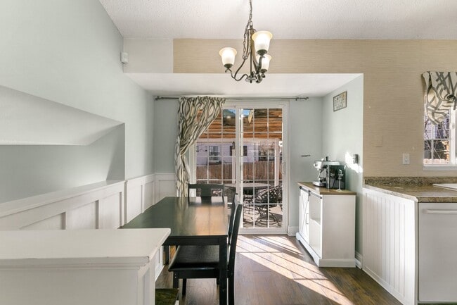 Building Photo - 7535 Churchwood Cir