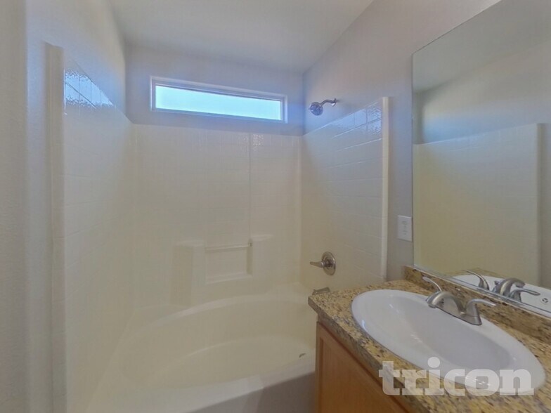 Building Photo - 5915 Balsam Pine Dr