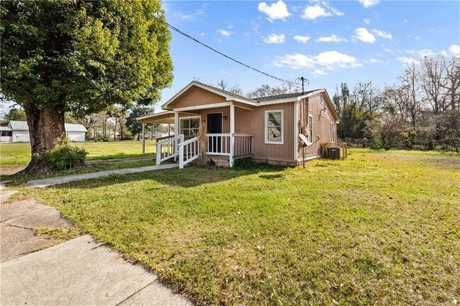 Building Photo - 408 Rawls Ave
