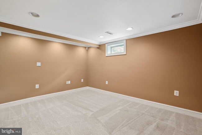 Building Photo - 4006 Dubois Ct